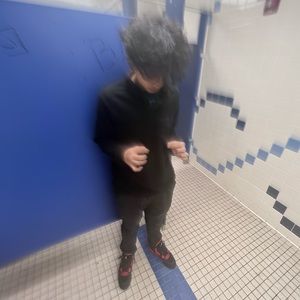 Meet your Posher, Kenneth